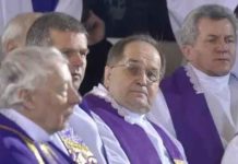 Ojciec Rydzyk ma kłopoty. Spada oglądalność telewizji Trwam!