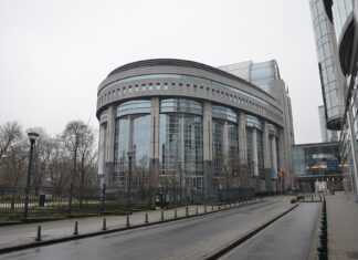 AI Act w Polsce: harmonogram, kary i zagrożone zawody wrzesień 2026