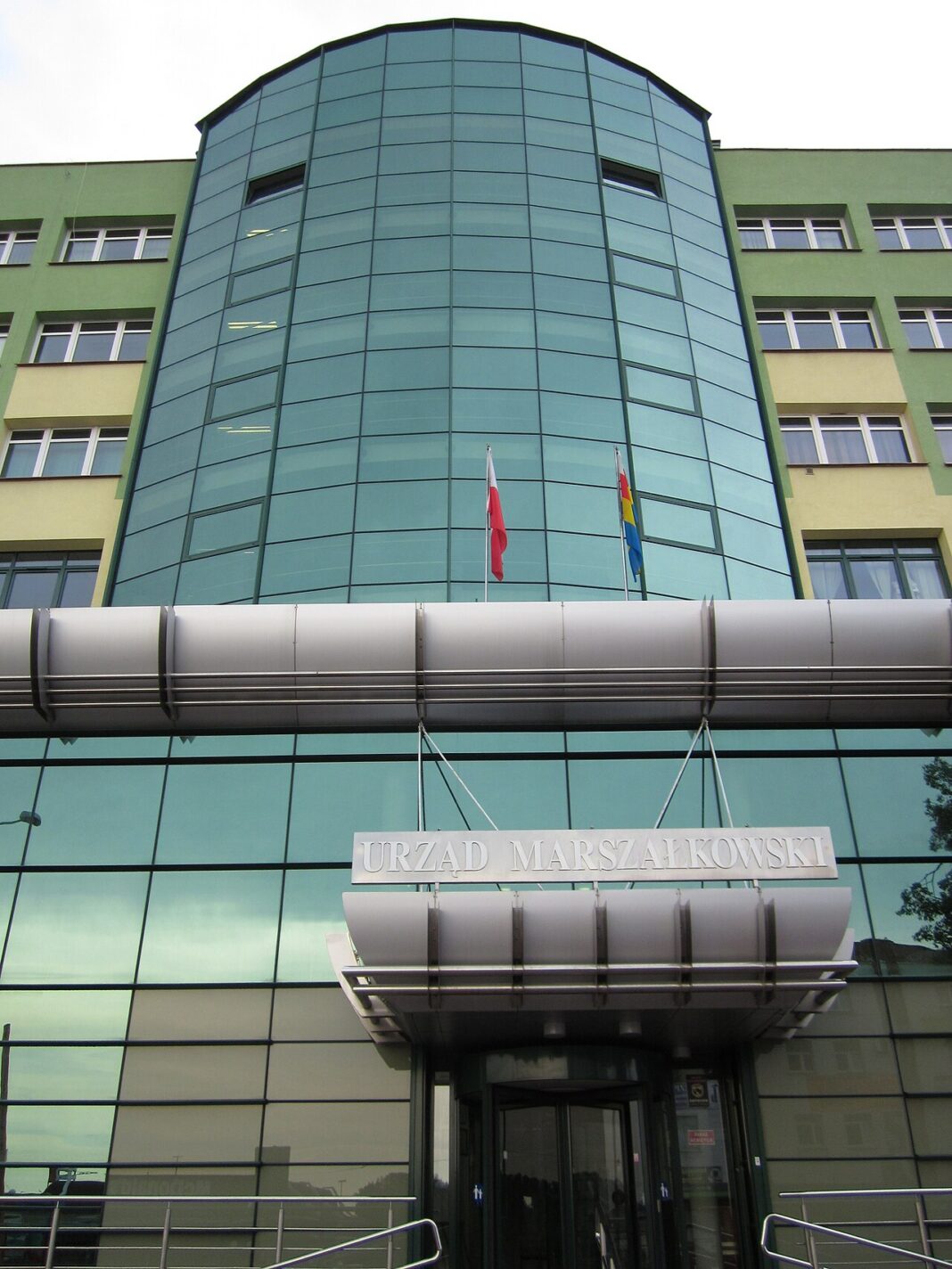 Dług województwa podlaskiego wzrośnie niemal dwukrotnie w 2026 roku. Na co idą pieniądze?