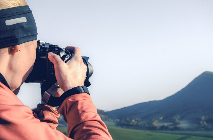 Zdjęcia AI w konkursach fotograficznych: dyskwalifikacje, zakazy i spór o definicję fotografii