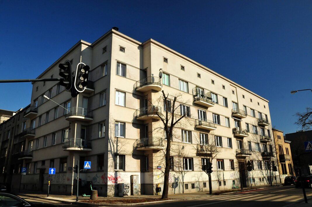 Ulga w podatku od nieruchomości w Łodzi: do 7 lat zwolnienia za remont kamienicy