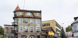 Rząd przeznaczy 7 milionów zł dla Nowej Rudy na odbudowę po powodzi Rząd przeznaczy 7 milionów zł dla Nowej Rudy na odbudowę po powodzi