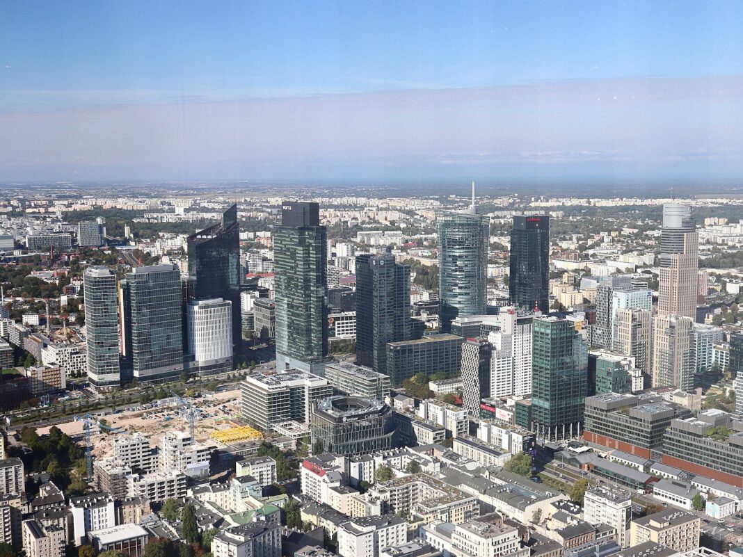 Warszawa: ile biur zostanie dla firm technologicznych w 2026 roku