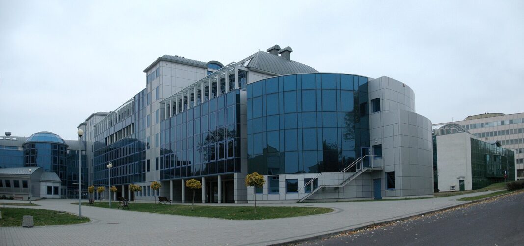 Zielona Góra: trzy startupy Uniwersytetu Zielonogórskiego na DeepTech Summit 2025