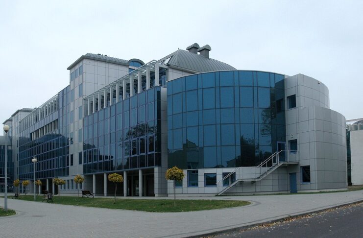 Zielona Góra: trzy startupy Uniwersytetu Zielonogórskiego na DeepTech Summit 2025