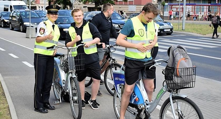 straż-miejska-rowerzyści